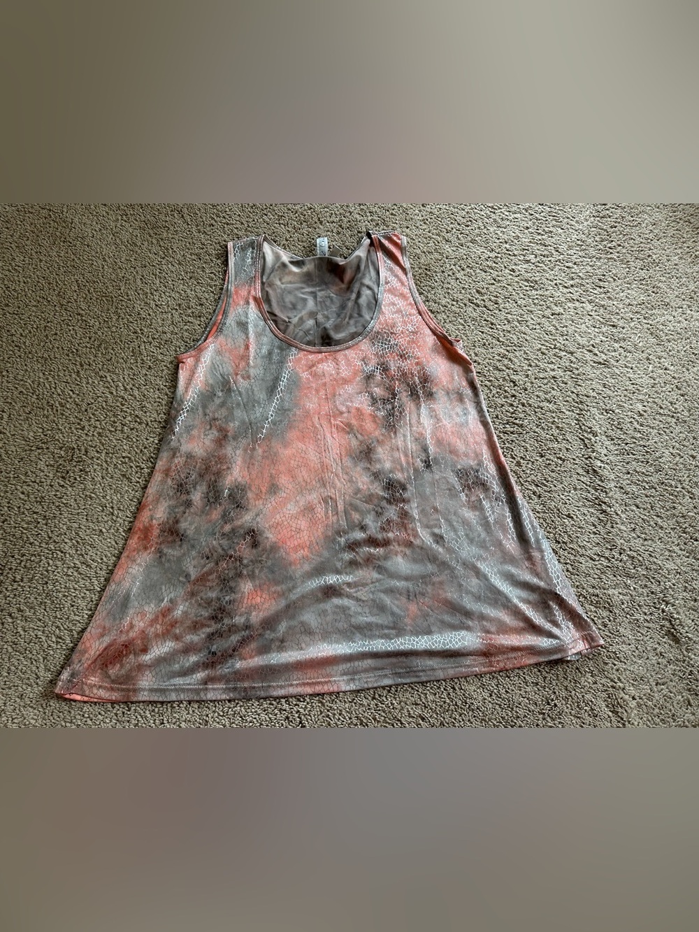BKE Coral and Gray Tie-Dye Scoop Neck Tank.